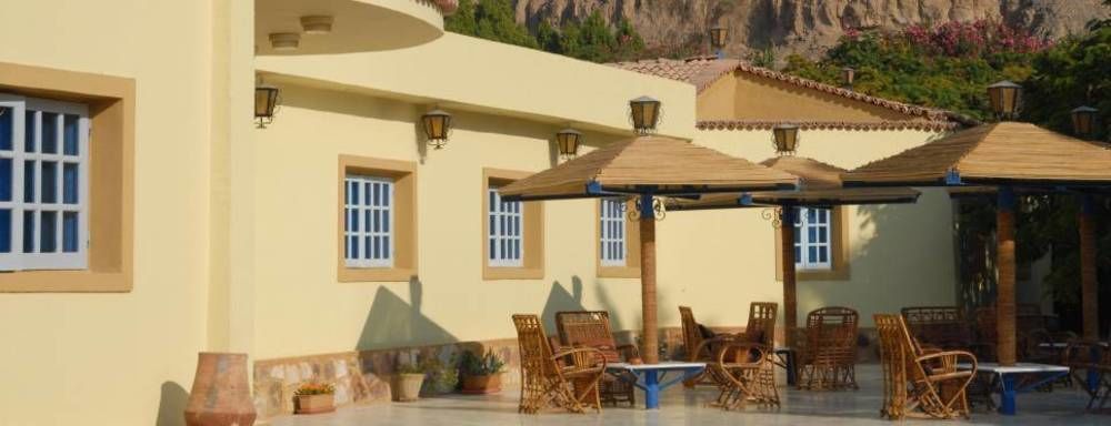 International Hot Spring Hotel Bawati Extérieur photo