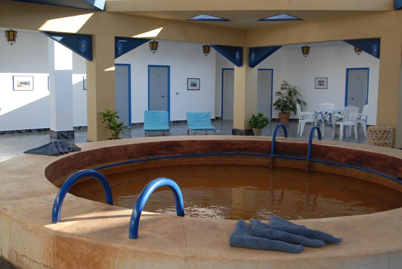 International Hot Spring Hotel Bawati Extérieur photo